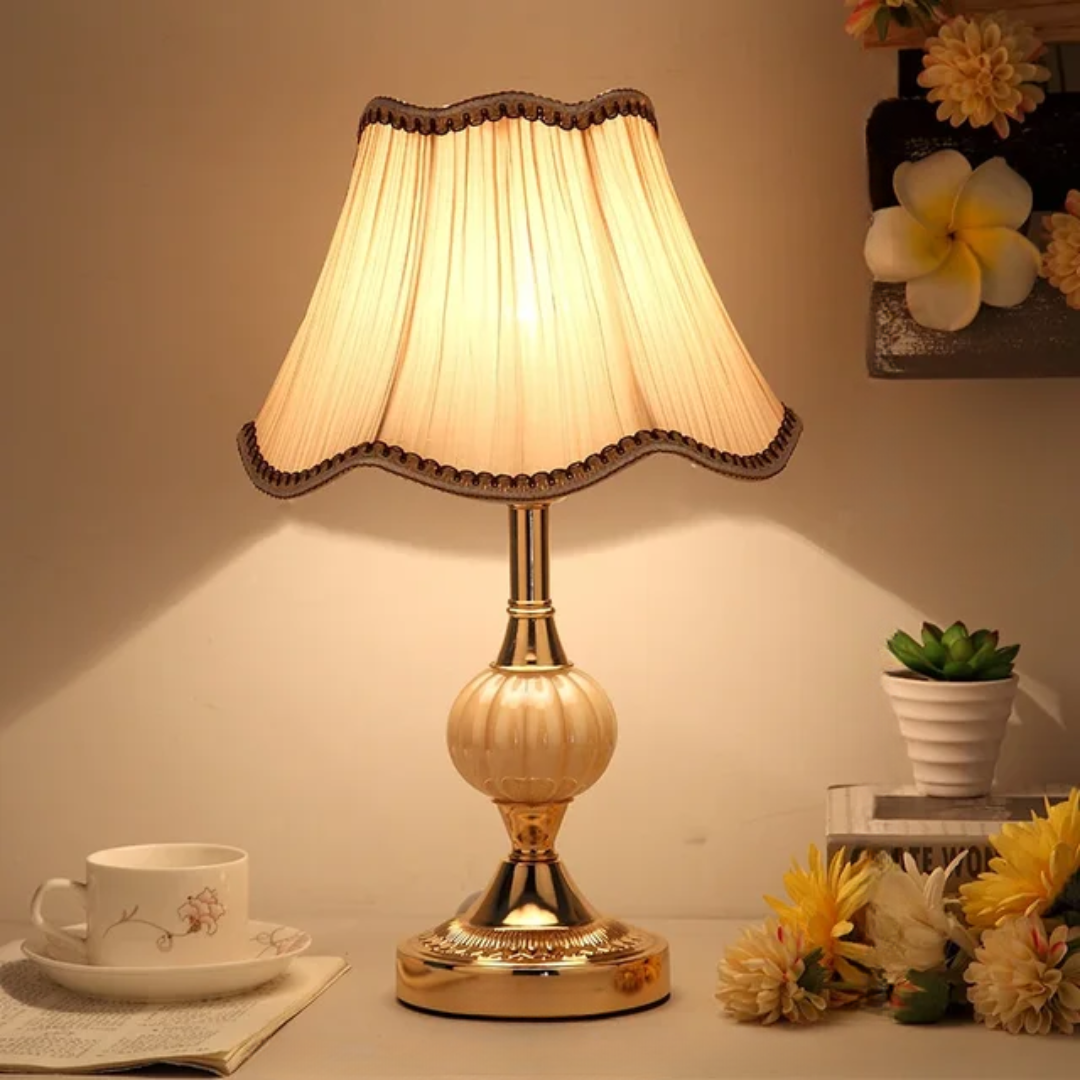 Quivra – Vintage Skandinavische LED-Tischlampe
