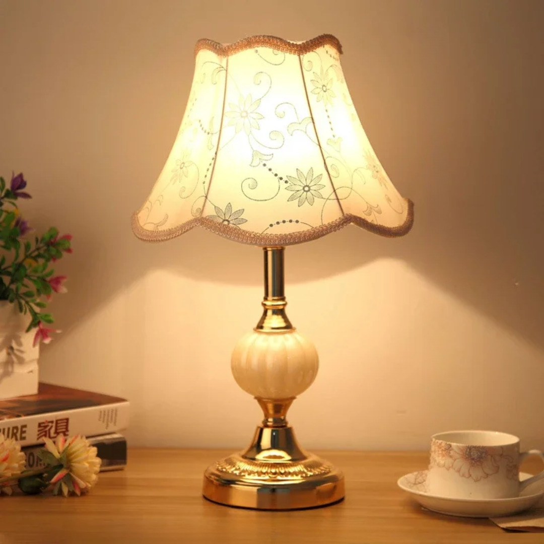 Quivra – Vintage Skandinavische LED-Tischlampe