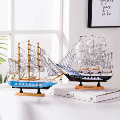SailGlow – LED-Holzsegelschiff Skulptur für gemütliche Räume